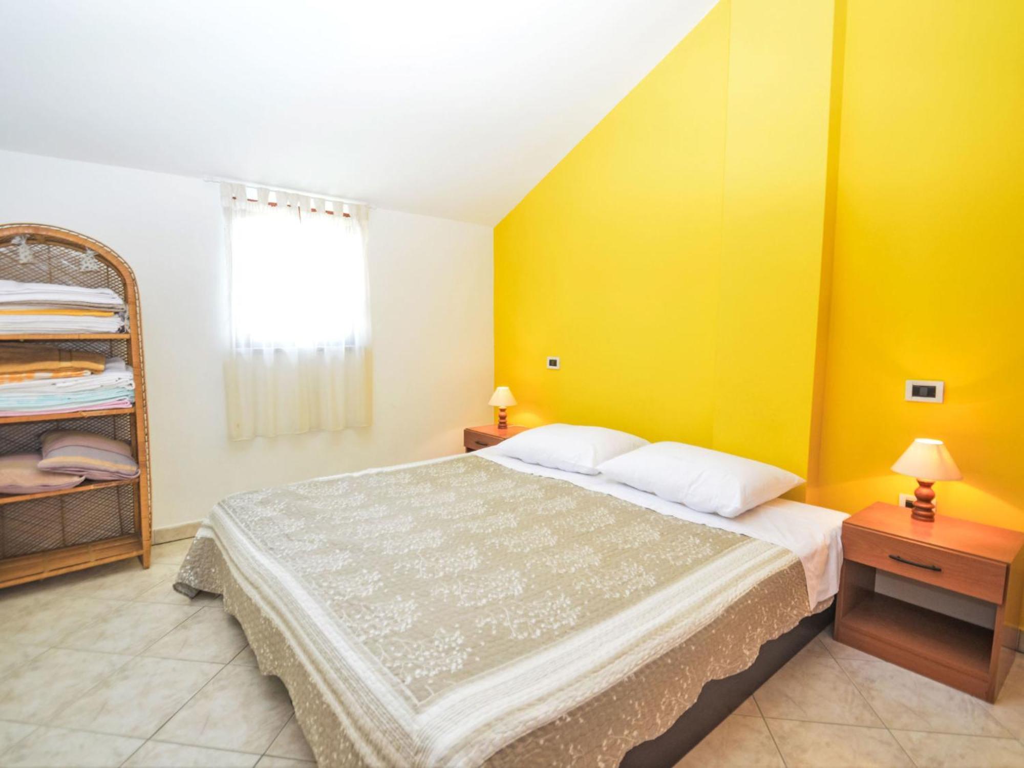 Apartment Fabiana - PUL615 Valdebek Bagian luar foto